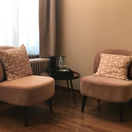 B&B Inn Between Гент Экстерьер фото