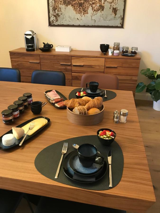 B&B Inn Between Гент Экстерьер фото